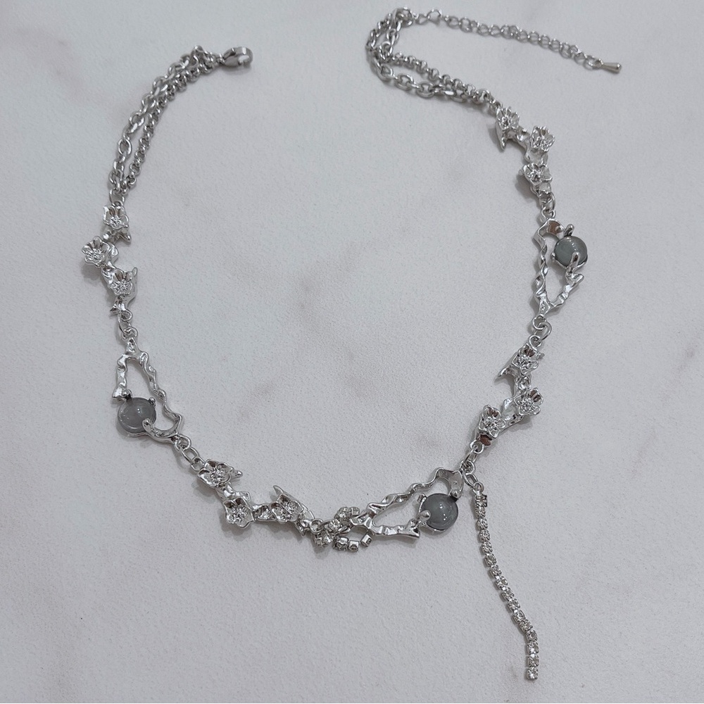 Y2K Abstract Necklace with Crystal Details - Picture 2 of 4